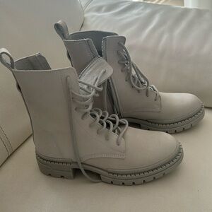 Steve Madden  boots